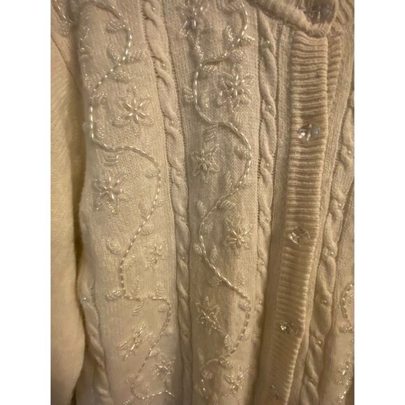 Vintage Jaclyn Smith Cardigan Sweater Size Extra Large Cream Wool Blend Beaded - Picture 4 of 13